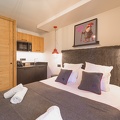 CHAMBRE KITCHENETTE MEGEVE MEGEVE 6674-leclat-des-veriaz-studio-©andrewclifforth